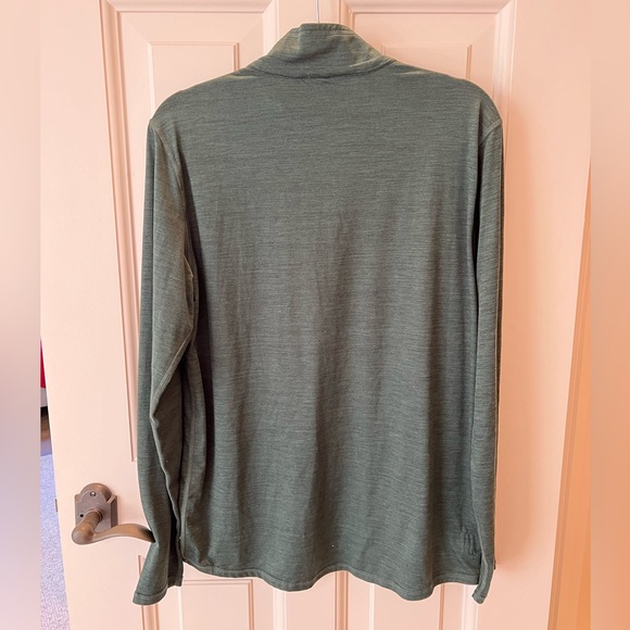 Mens green Vuori pulllover - Picture 4 of 4